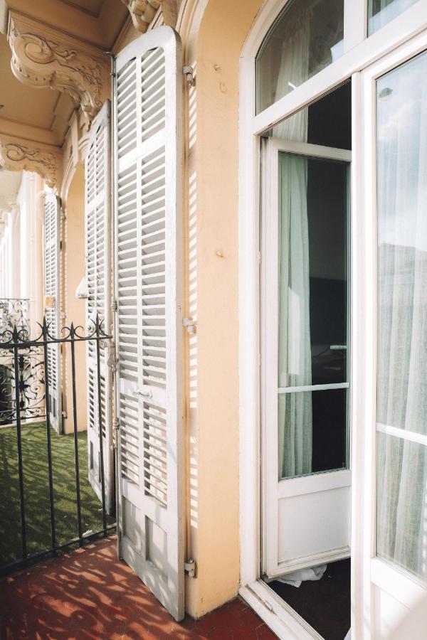 Cannes Centre Ville- Bel Appartement Studio + Mezzanine Exterior foto